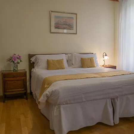 Real Castello Hotell