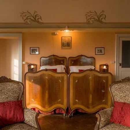 Real Castello 2* Verduno