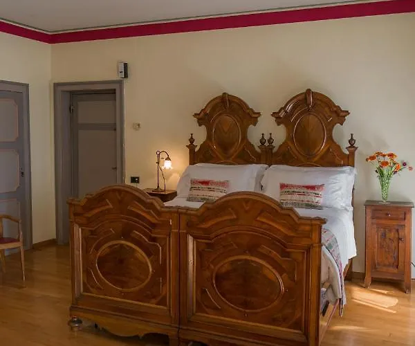 Real Castello Hotell 2*